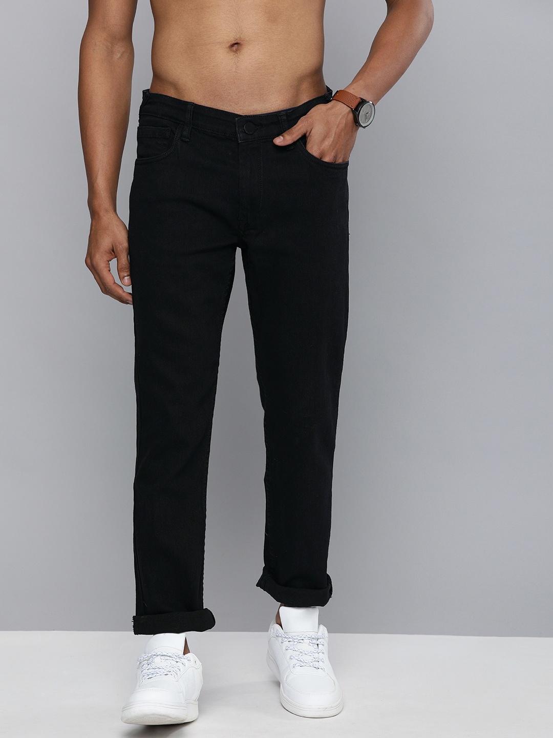 

HERE&NOW Men Black Slim Fit Mid-Rise Clean Look Stretchable Jeans