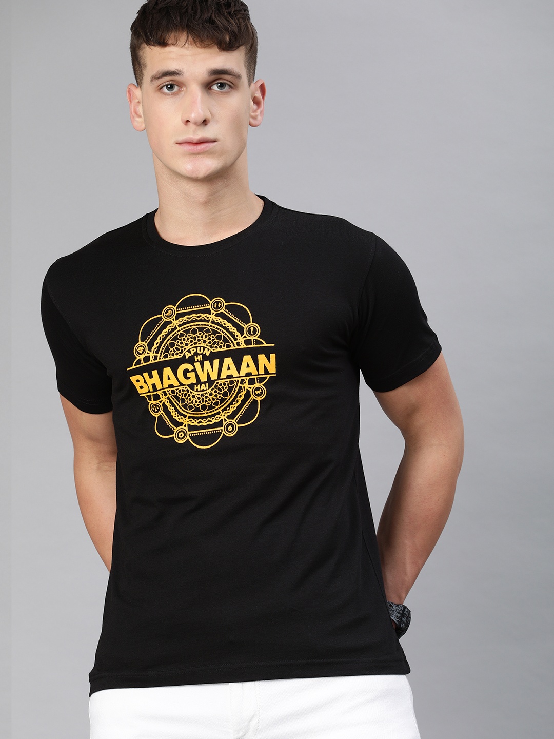

BE AWARA Men Black Printed Round Neck T-shirt