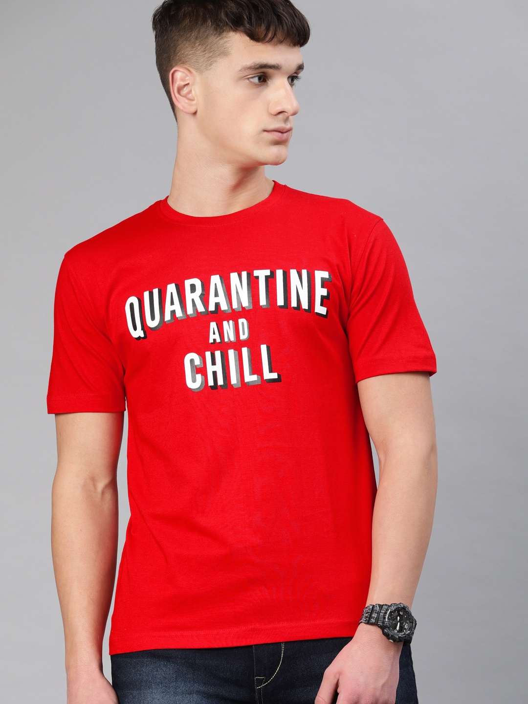 

BE AWARA Men Red Printed Round Neck Pure Cotton T-shirt
