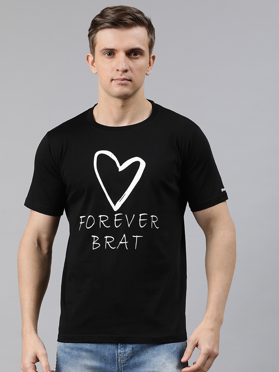 

BRATMA Men Black & White Printed Round Neck T-shirt