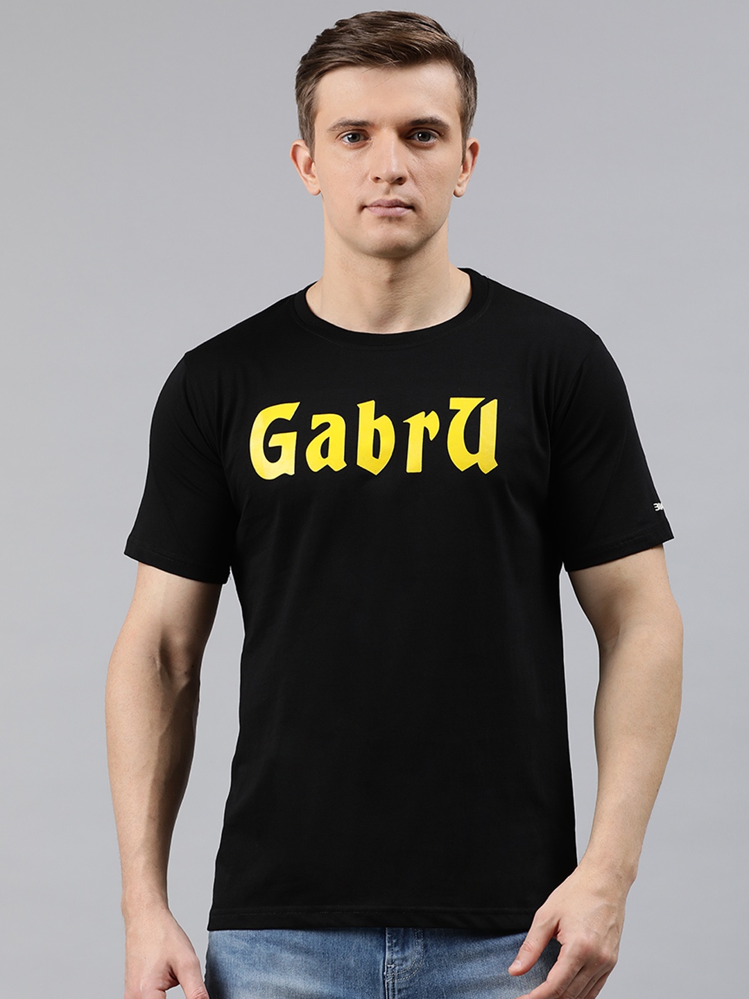 

BRATMA Men Black Printed Round Neck T-shirt