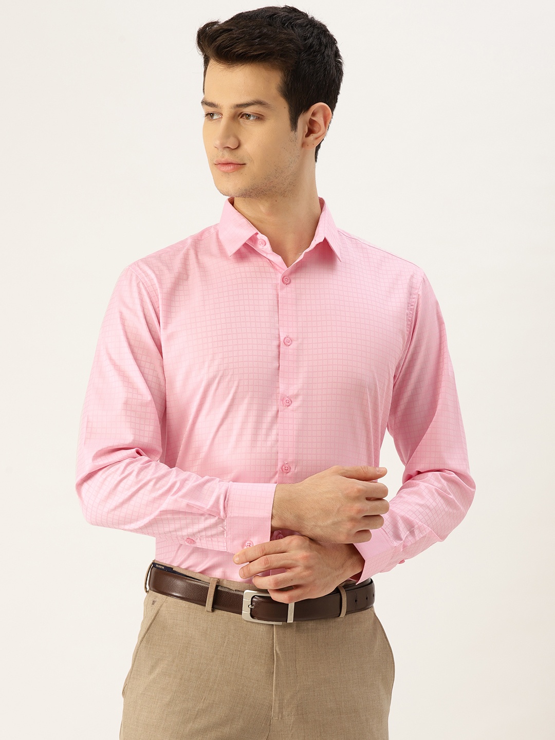 

SOJANYA Men Pink Classic Fit Checked Formal Shirt