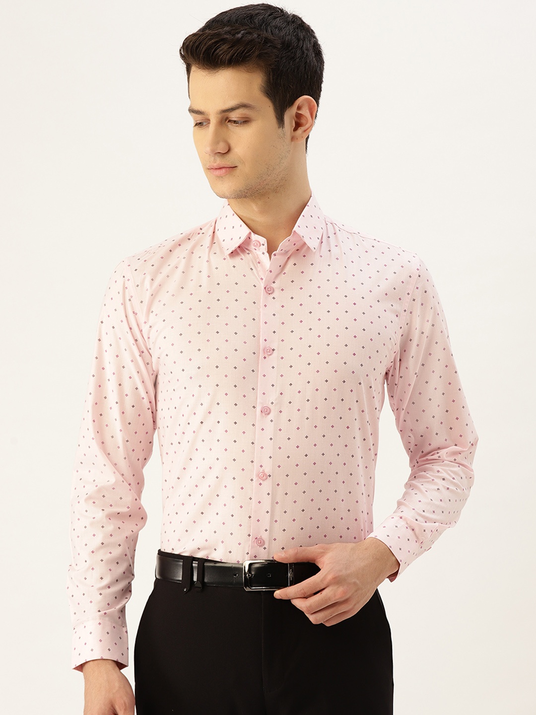 

SOJANYA Men Pink Classic Fit Micro Ditsy Printed Formal Shirt