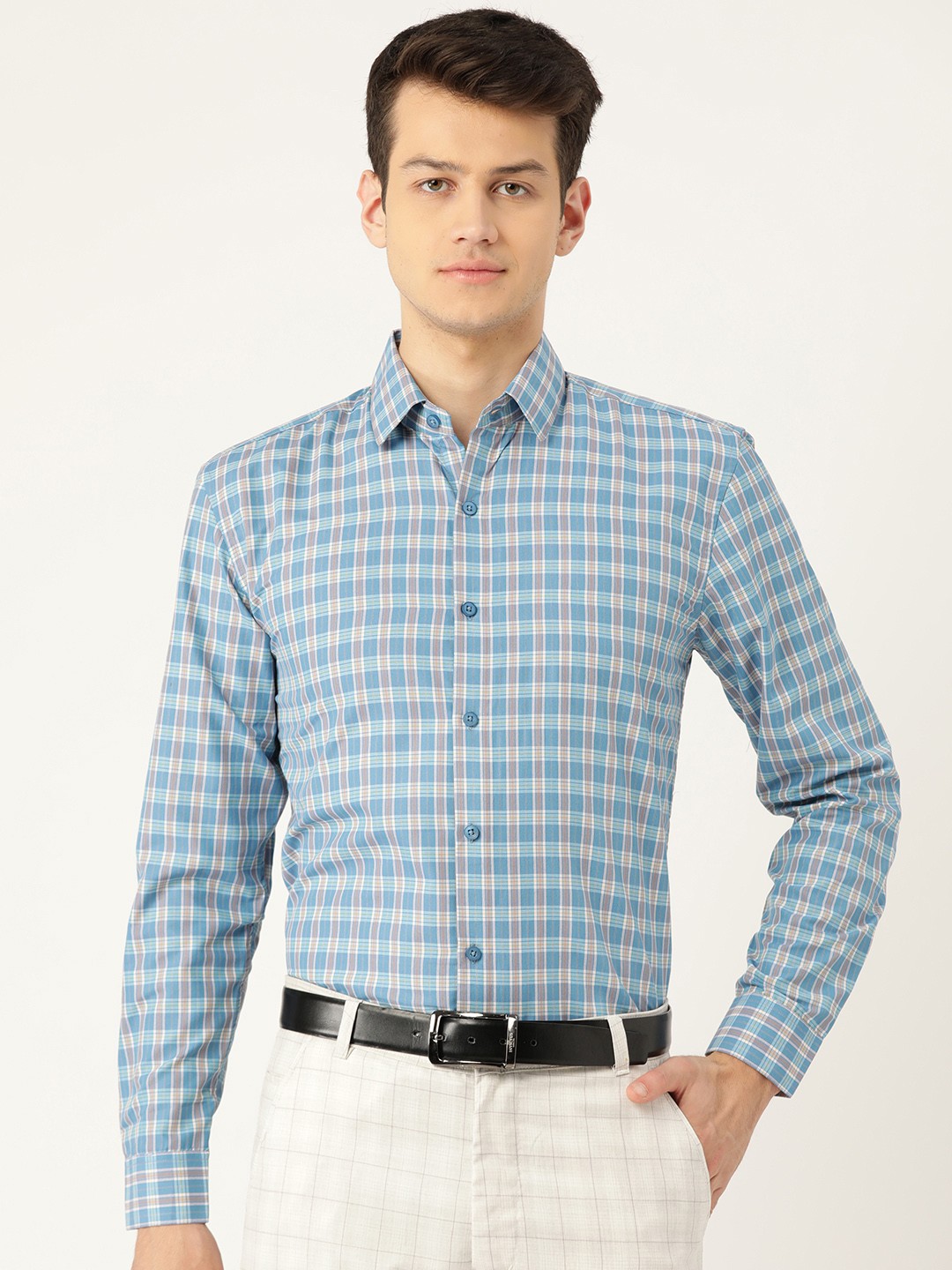 

SOJANYA Men Blue & Off-White Classic Fit Checked Formal Shirt