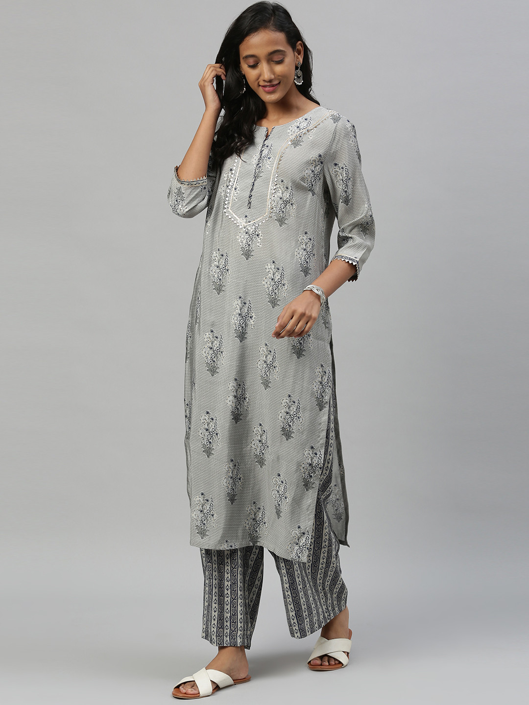 

Anouk Women Grey & Black Printed Kurta with Palazzos