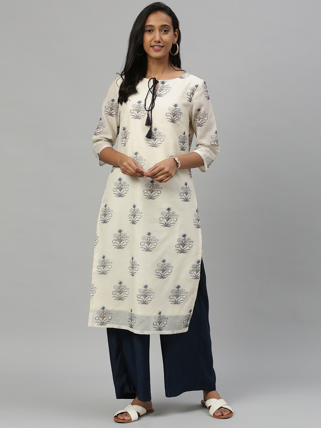 

Anouk Women Off White Printed Regular Kurta with Palazzos