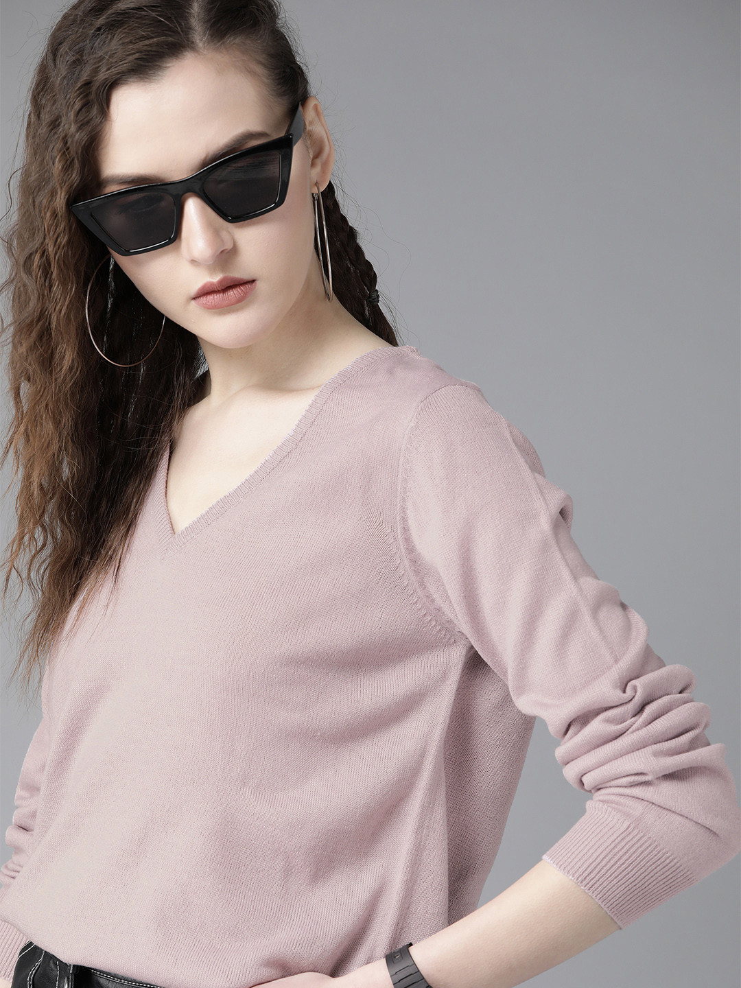 

Roadster Women Lavender Solid Pullover Sweater