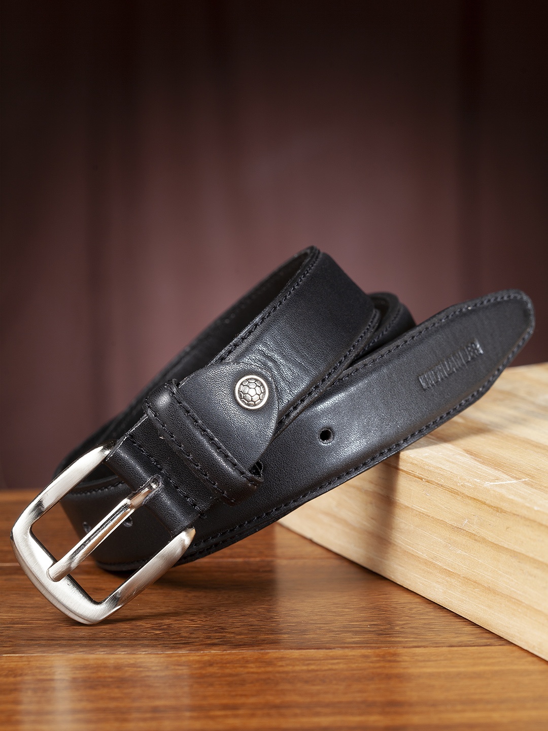 

HIGHLANDER Men Black Solid Belt