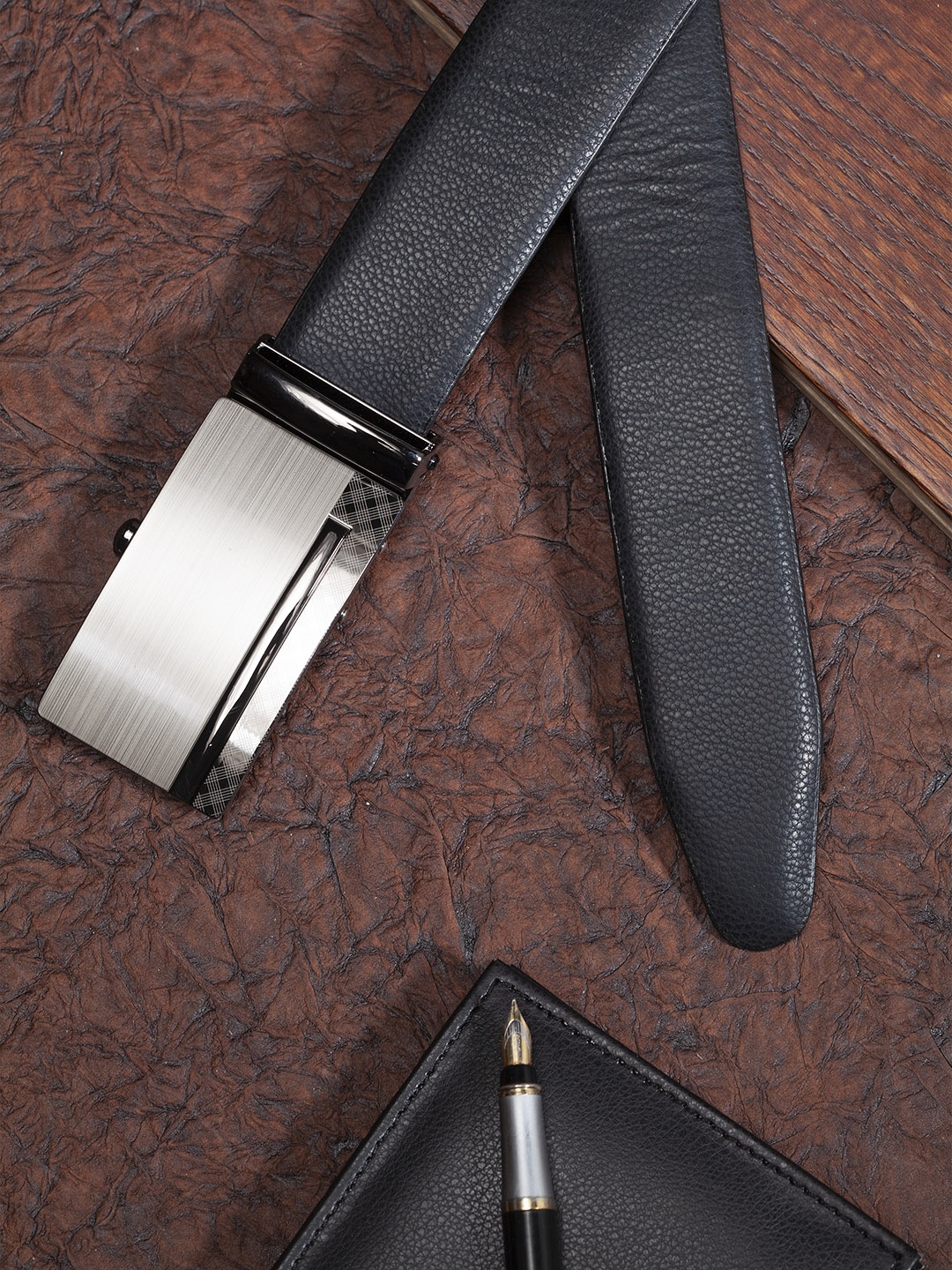 

HIGHLANDER Men Black & Tan Brown Reversible Solid Belt