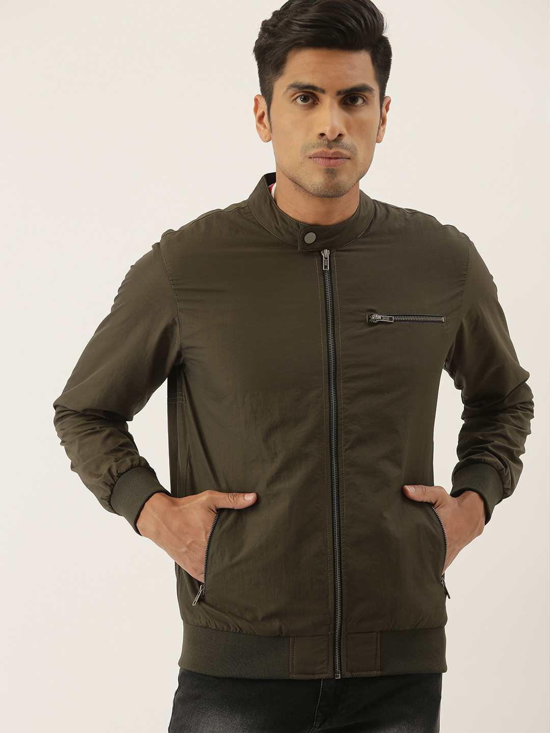 

SINGLE Men Olive Green Solid Slim Fit Bomber Jacket