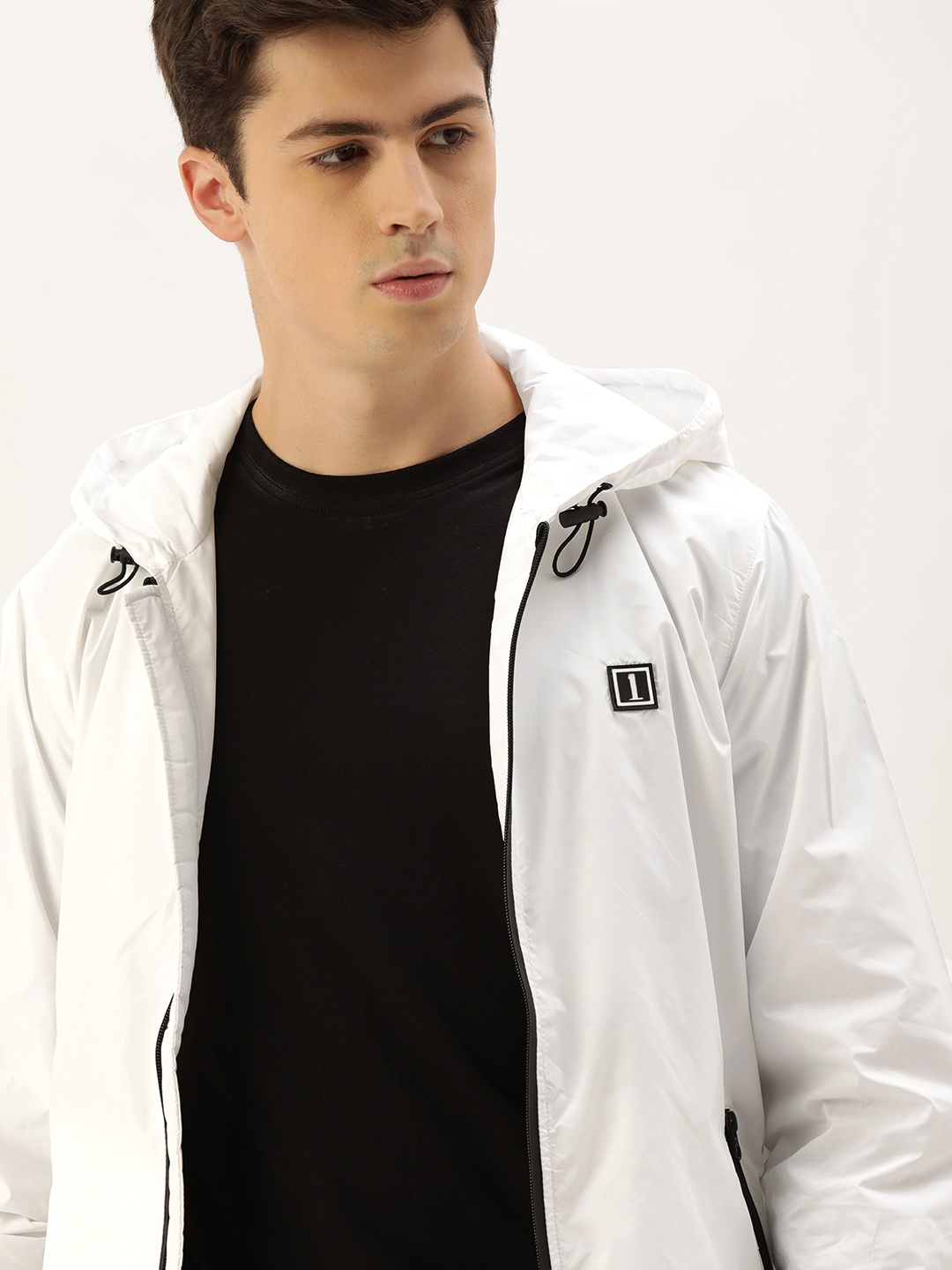 

SINGLE Men White Solid Tailored Jacket
