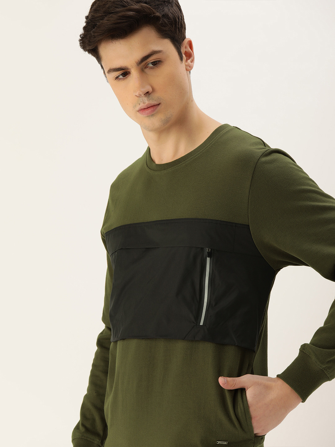

SINGLE Men Olive Green & Black Colourblocked Pullover Sweatshirt