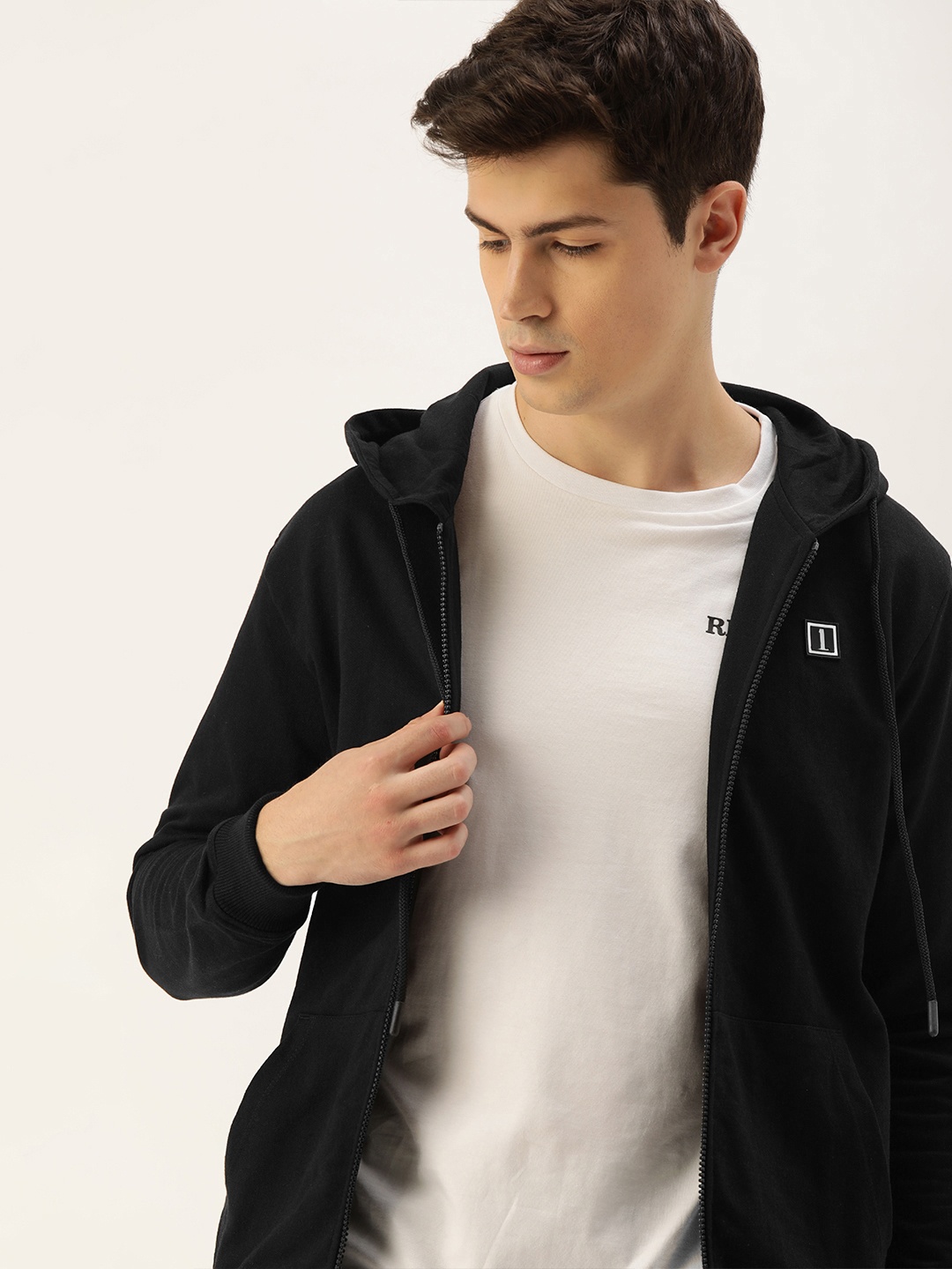

SINGLE Men Black Solid Hooded Sweatshirt