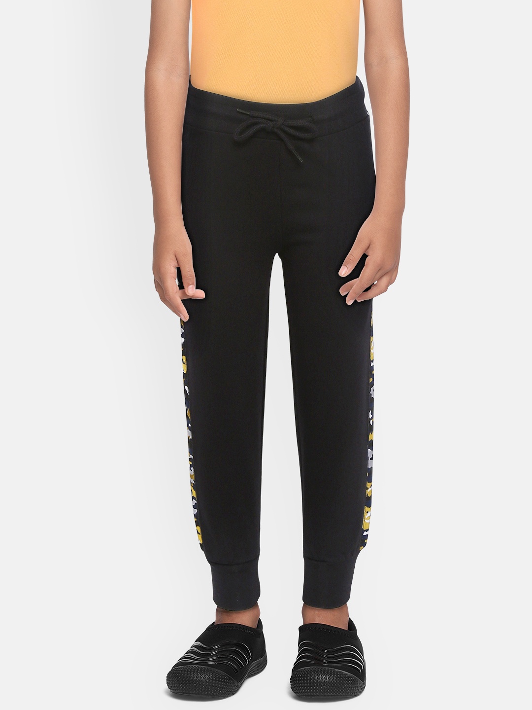 

Pepe Jeans Boys Black Solid Pure Cotton Joggers