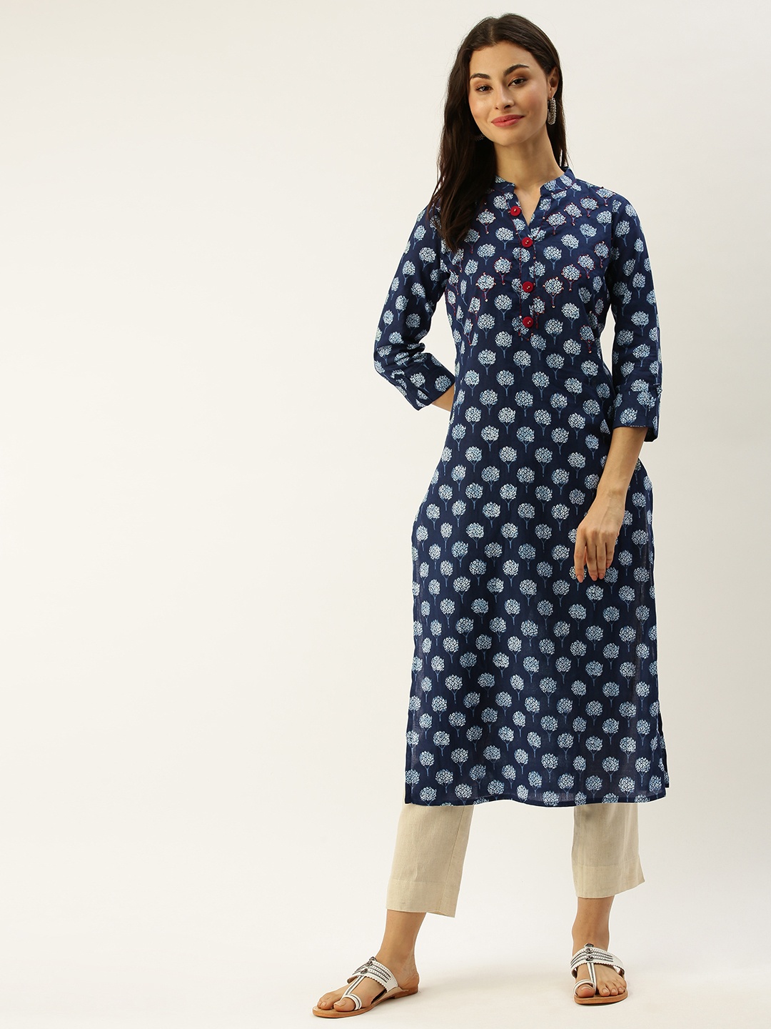 

Rajnandini Women Navy Blue & Maroon Printed Straight Kurta