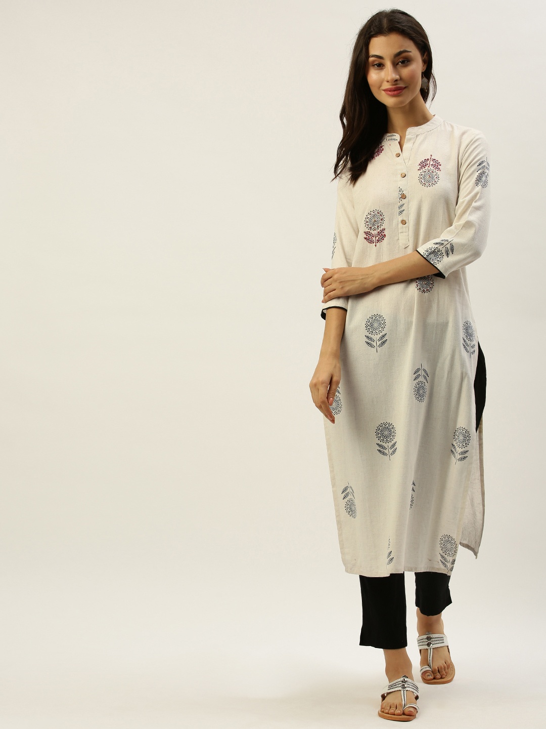 

Rajnandini Women Beige & Olive Green Printed Straight Kurta