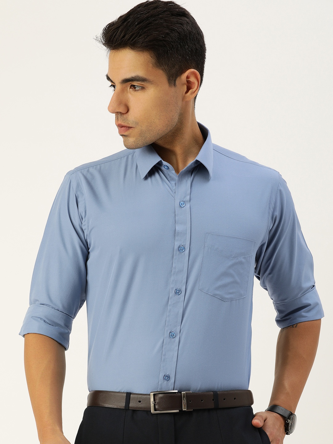 

English Navy Men Blue Slim Fit Solid Easy Iron Formal Shirt