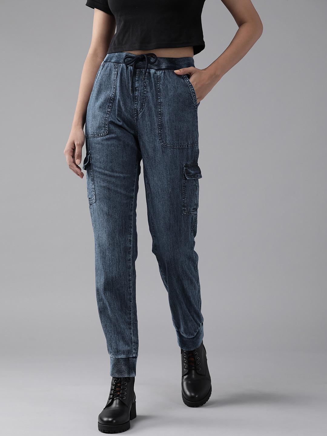 

Roadster Women Blue Jogger Mid-Rise Clean Look Pure Cotton Jogger Jeans