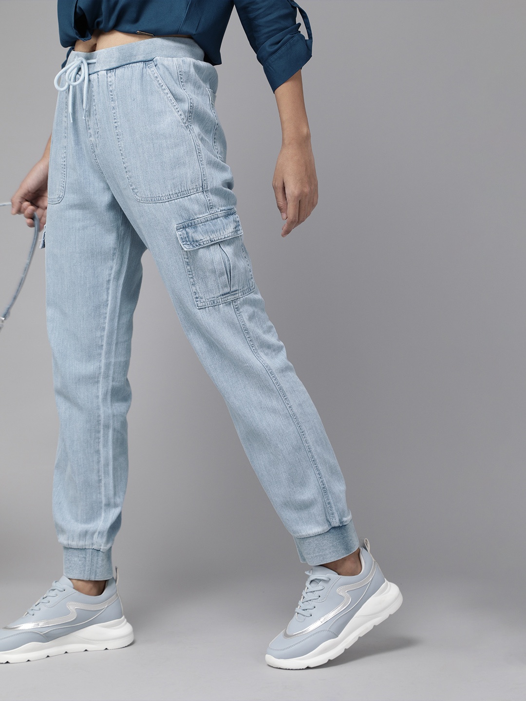 

Roadster Women Blue Jogger Fit Pure Cotton Cargo Joggers