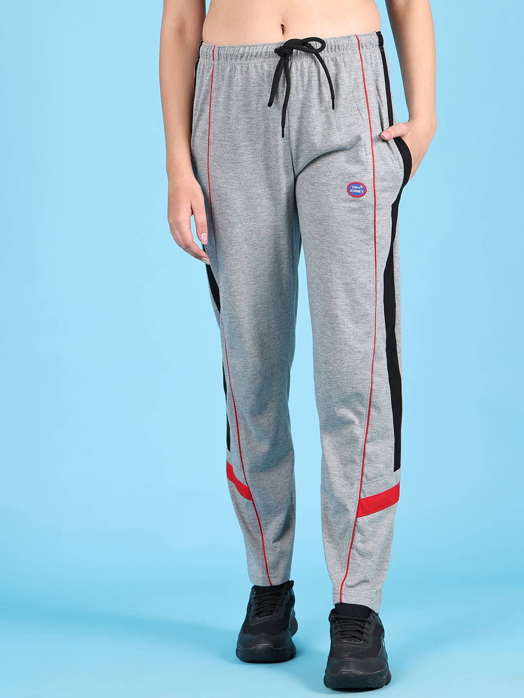 

VIMAL JONNEY Women Grey Melange & Black Solid Lounge Pants
