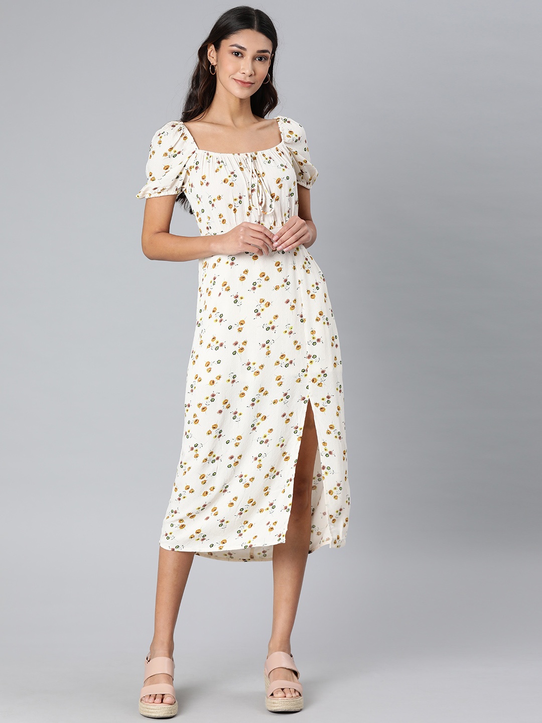 

ONLY Women Off-White Printed Fit and Flare Dress