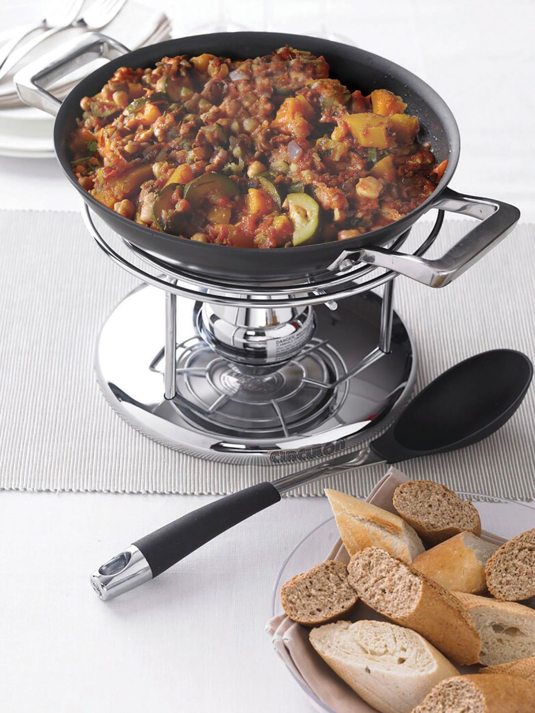 

MEYER Black Circulon Infinite Non-Stick Hard Anodized Casserole 4.3L/26cm