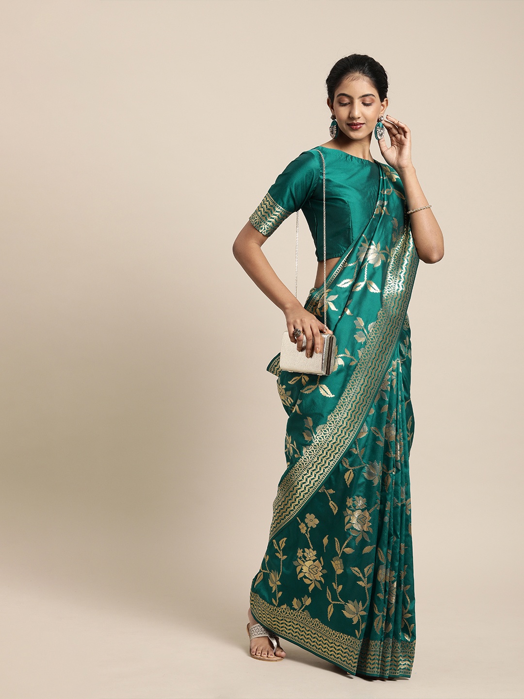 

Inddus Green & Gold-Toned Silk Blend Woven Design Banarasi Saree
