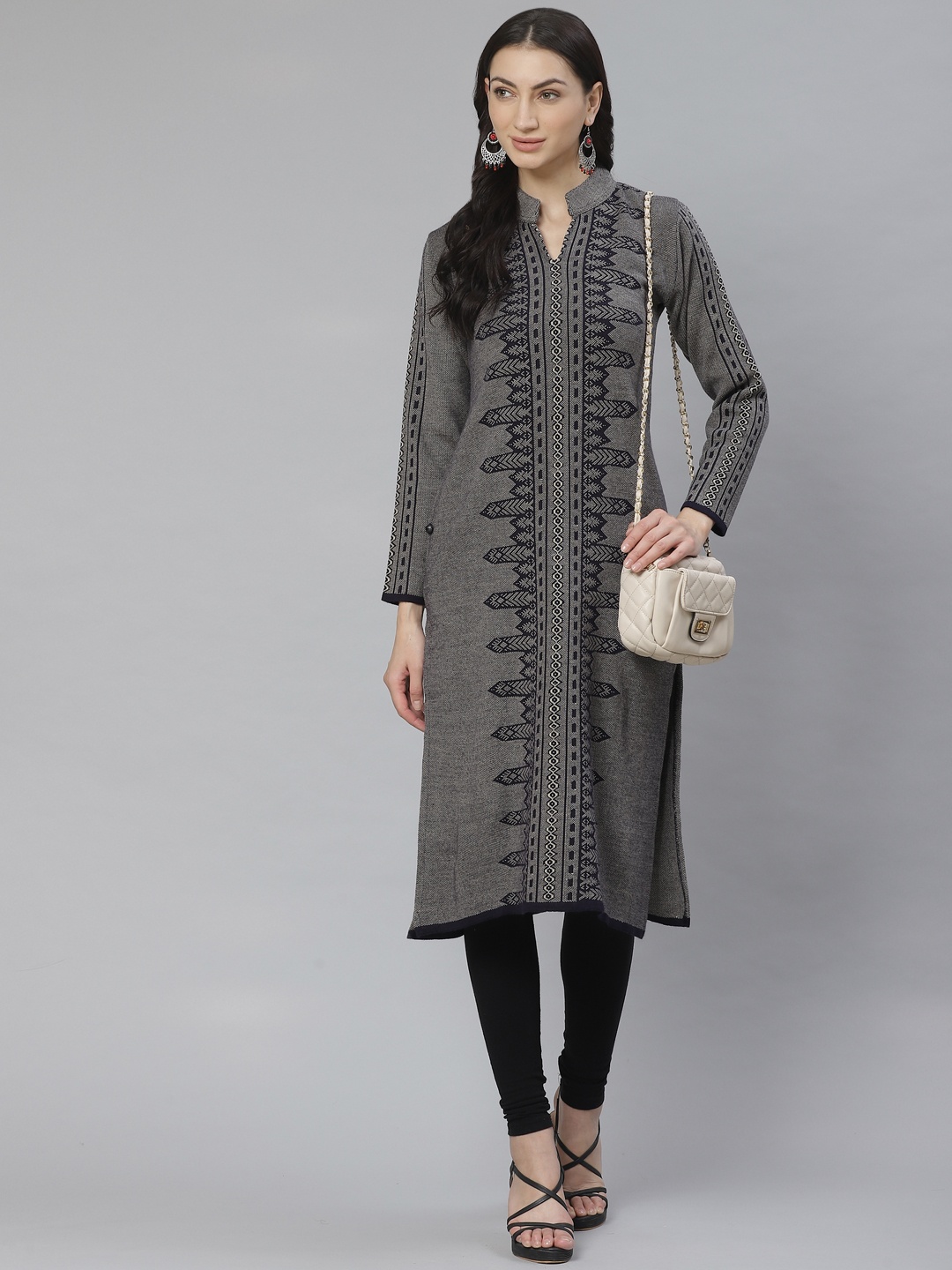 

Cayman Women Navy Blue & Beige Woven Design Woollen Kurta