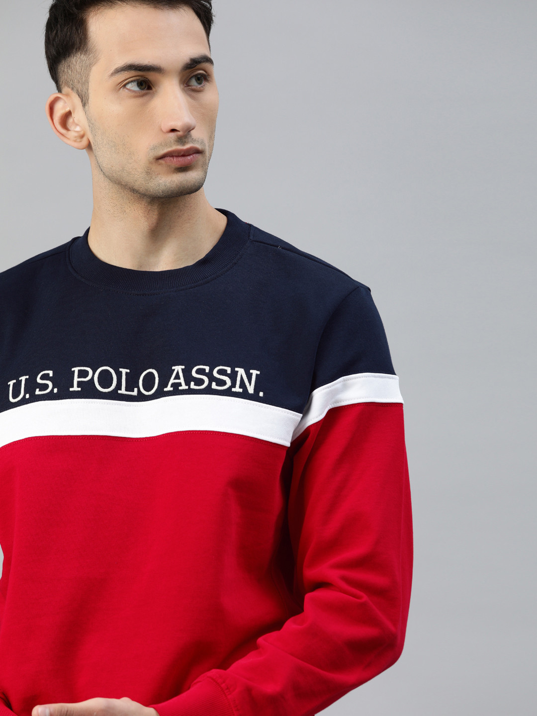 

U.S. Polo Assn. Men Red & Navy Blue Colourblocked Sweatshirt