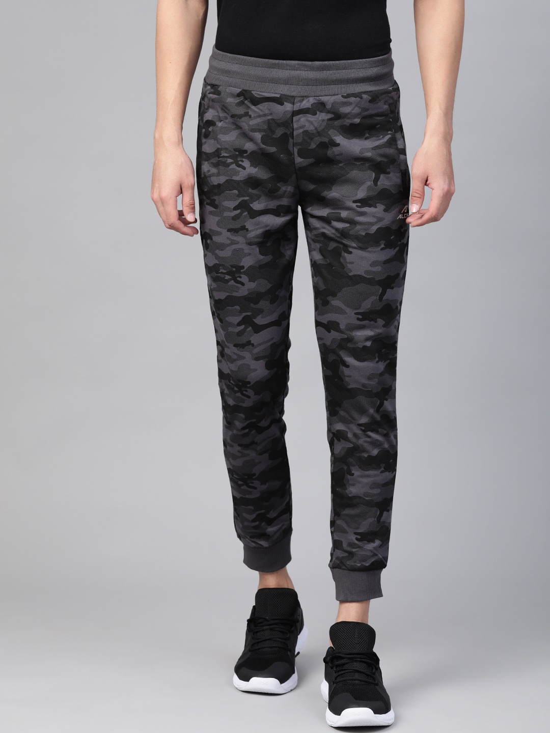 

Alcis Men Black & Charcoal Grey Straight Fit Camouflage Printed Joggers