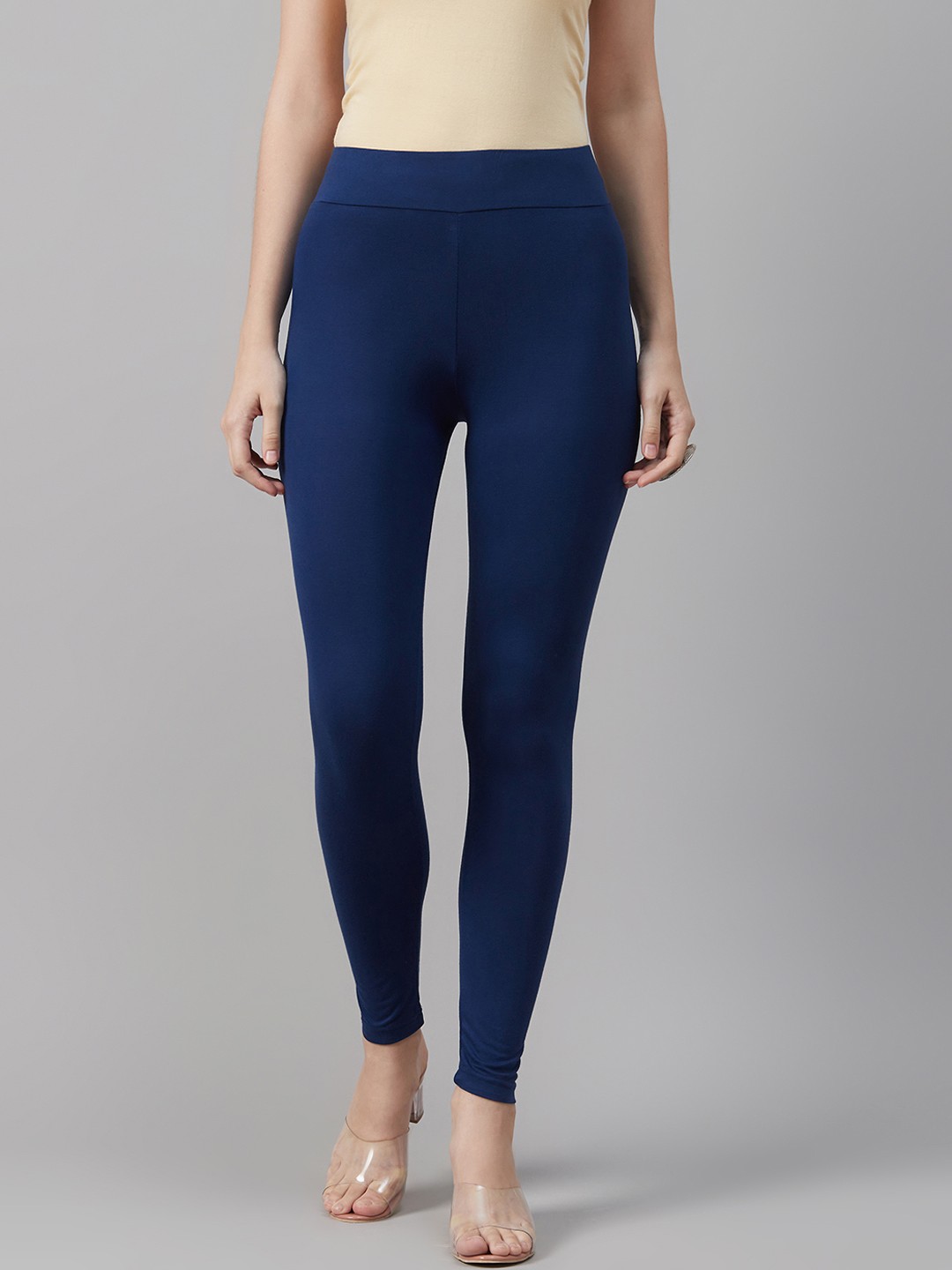 

Biba Women Navy Blue Solid Ankle Length Leggings