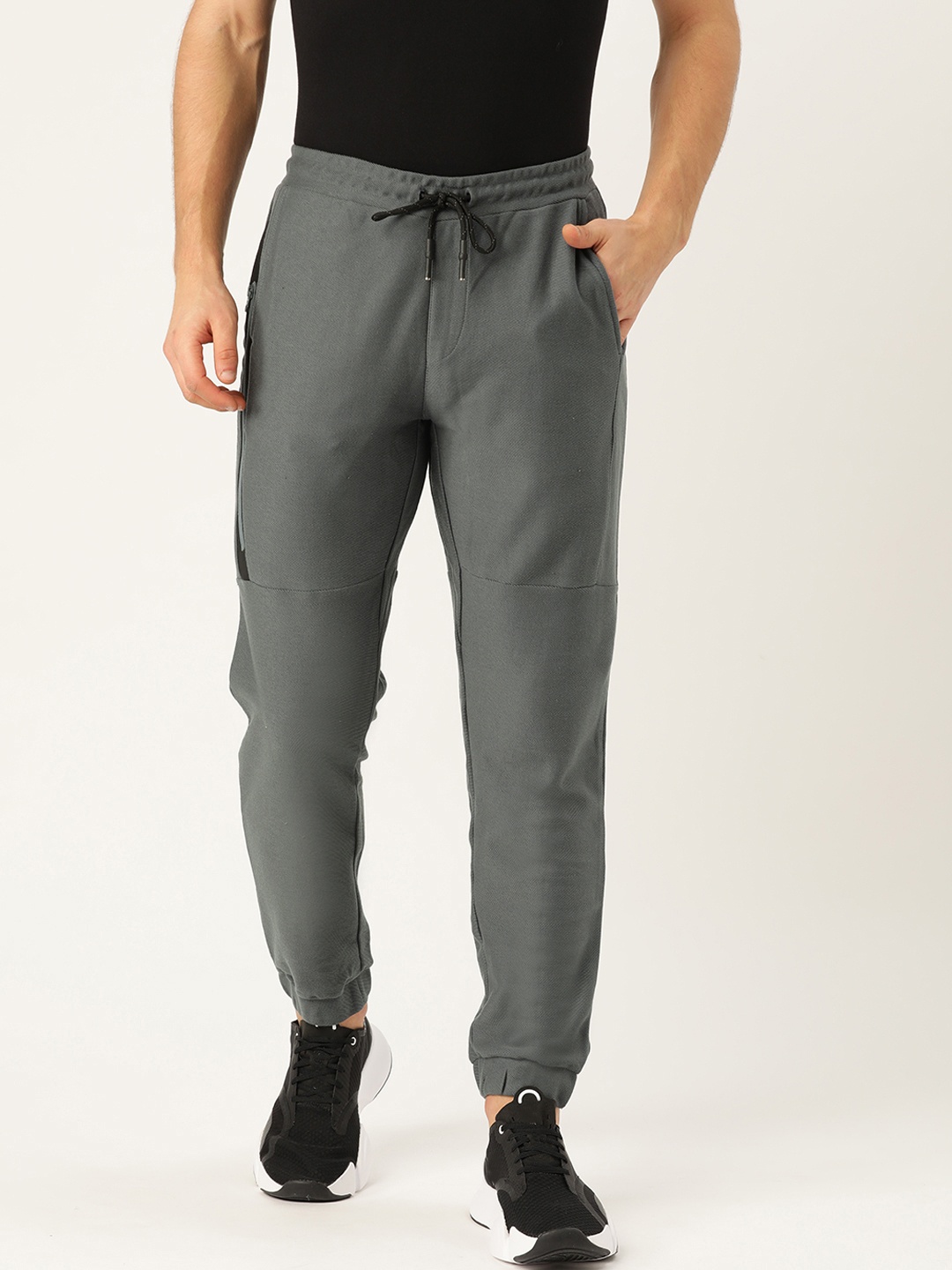 

United Colors of Benetton Men Charcoal Grey Solid Joggers