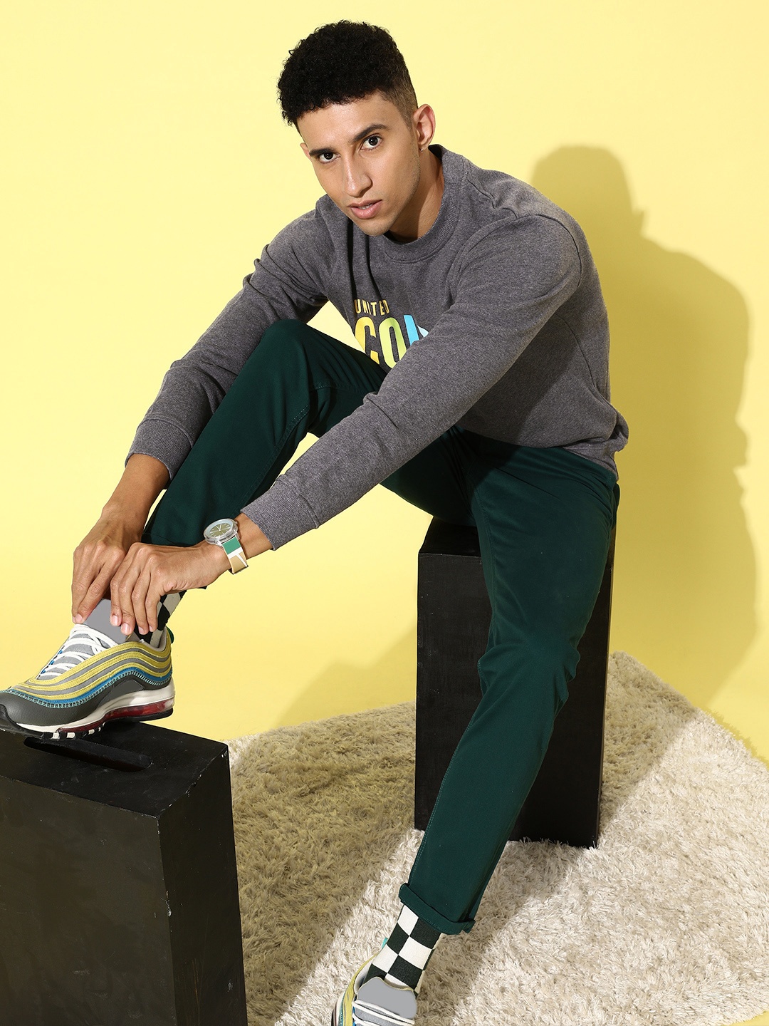 

United Colors of Benetton Men Charcoal Printed Graphic Sweatshirt