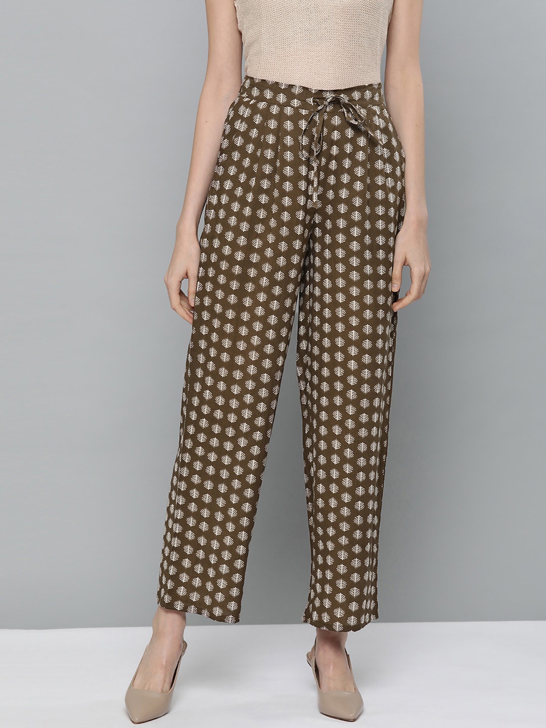 

HERE&NOW Women Brown & Off-White Printed Straight Palazzos