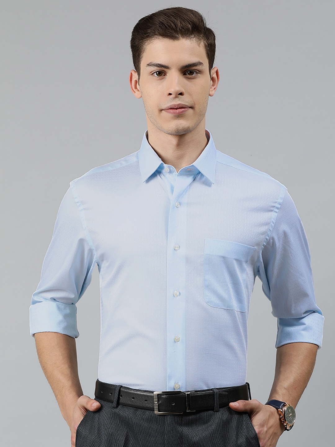 

Arrow Men Blue Regular Fit Self Design Formal Shirt