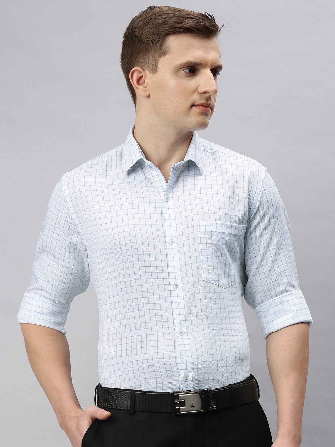 

Arrow Men White & Blue Slim Fit Checked Formal Shirt