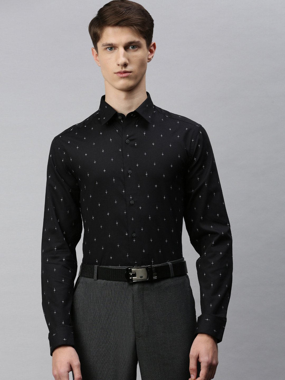 

Arrow New York Men Black & White Slim Fit Printed Formal Shirt