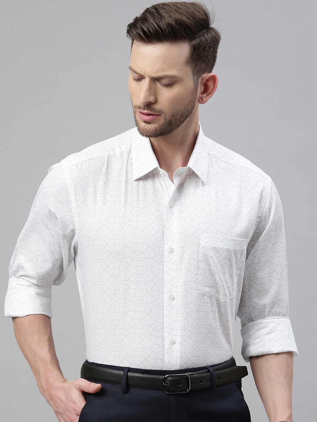 

Arrow New York Men White Slim Fit Solid Formal Shirt