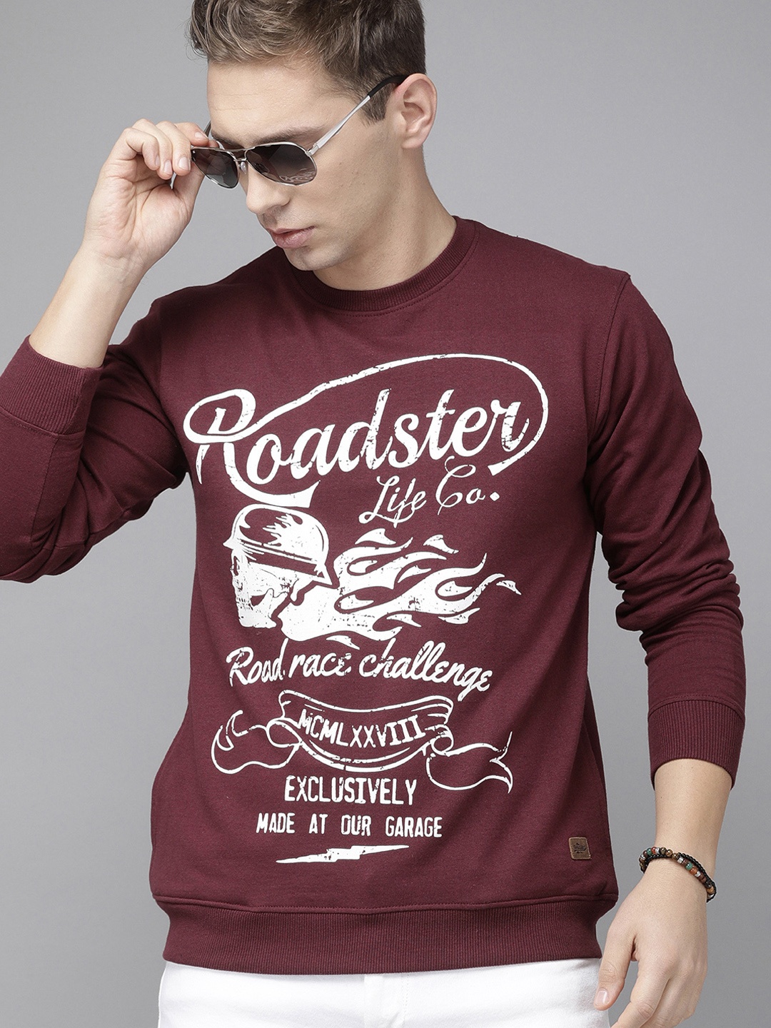 

Roadster Men Maroon Printed Sweatshirt