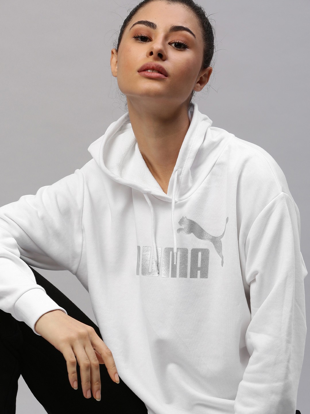 

Puma Women White Printed Hooded ESS+ Metallic Cropped Sweatshirt