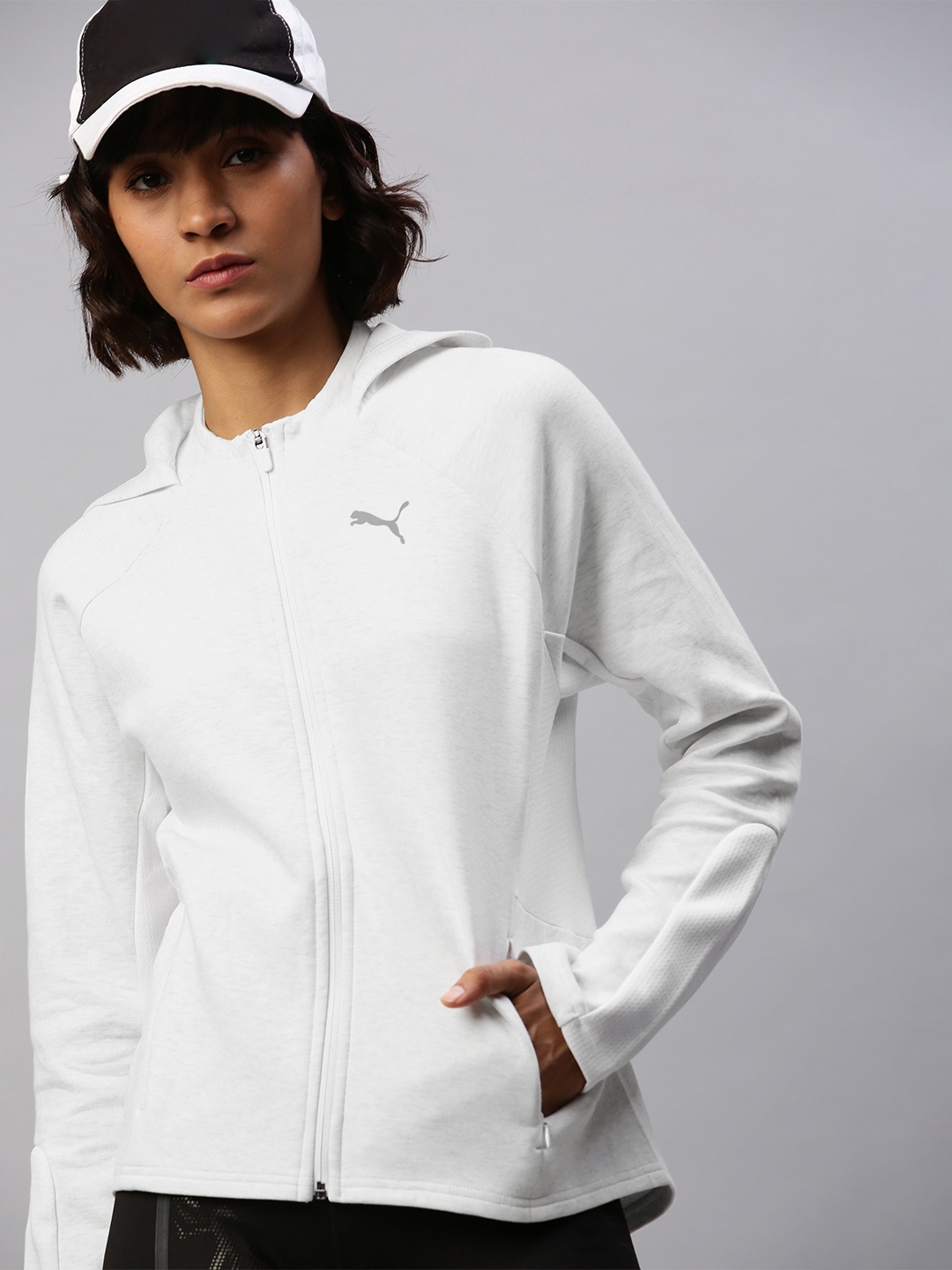 

Puma Women Off-White Solid dryCELL Evostripe Full-Zip Hooded Sweatshirt