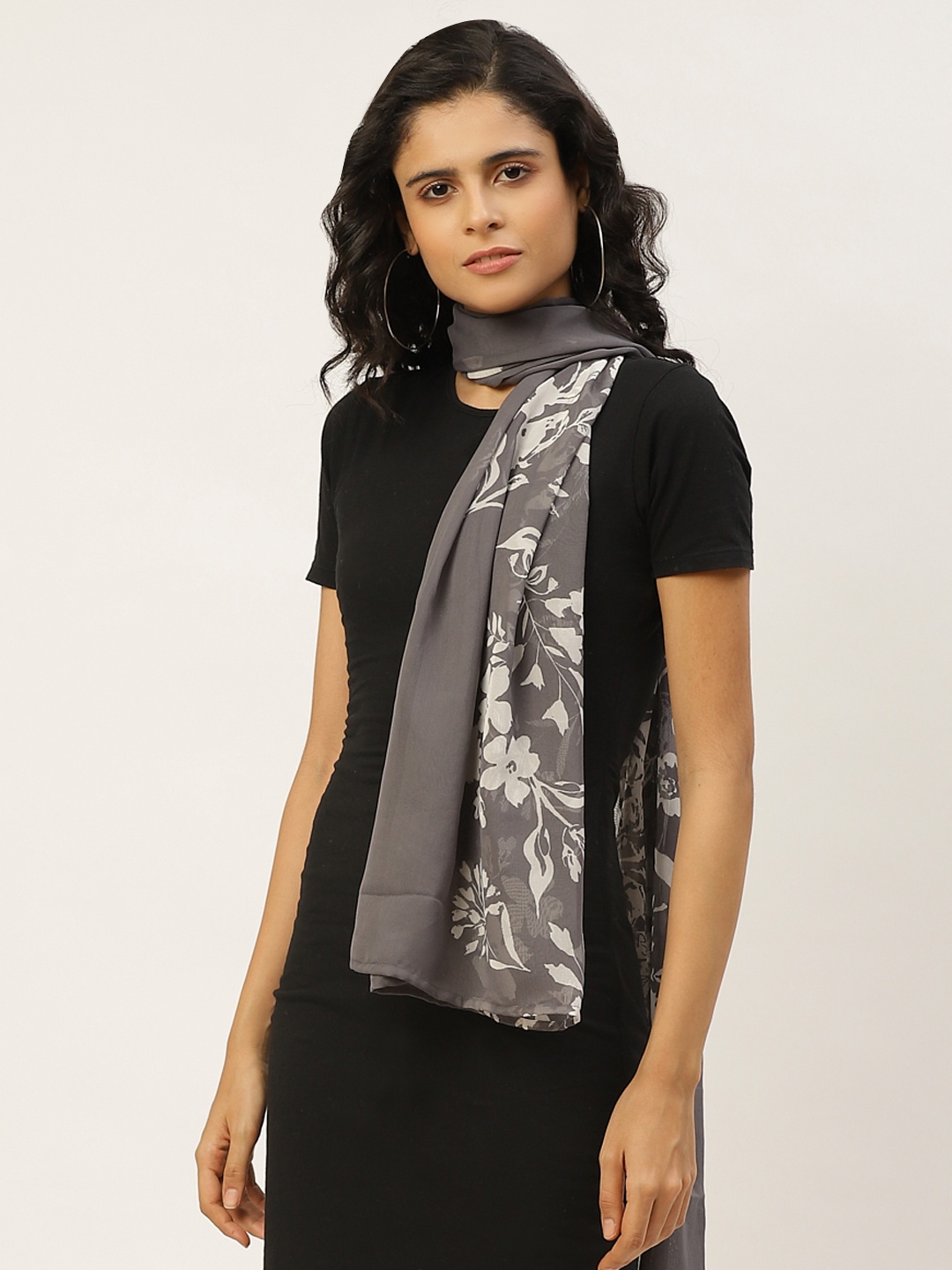 

WISSTLER Women Charcoal Grey & White Floral Printed Stole