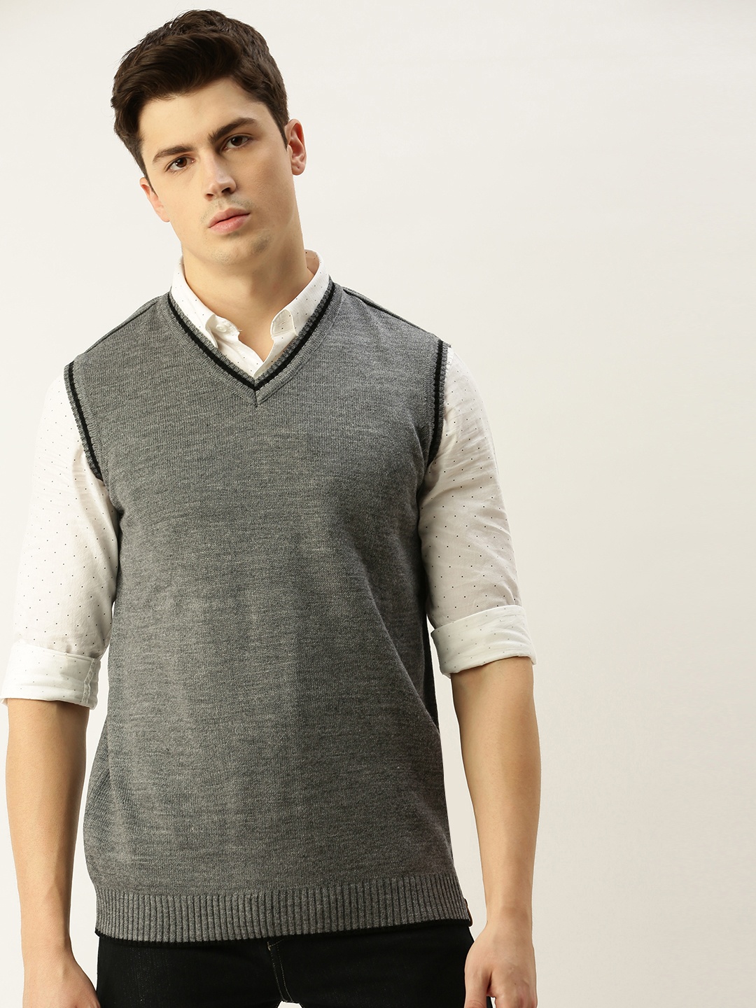 

Peter England Men Grey Solid Vest Sweater