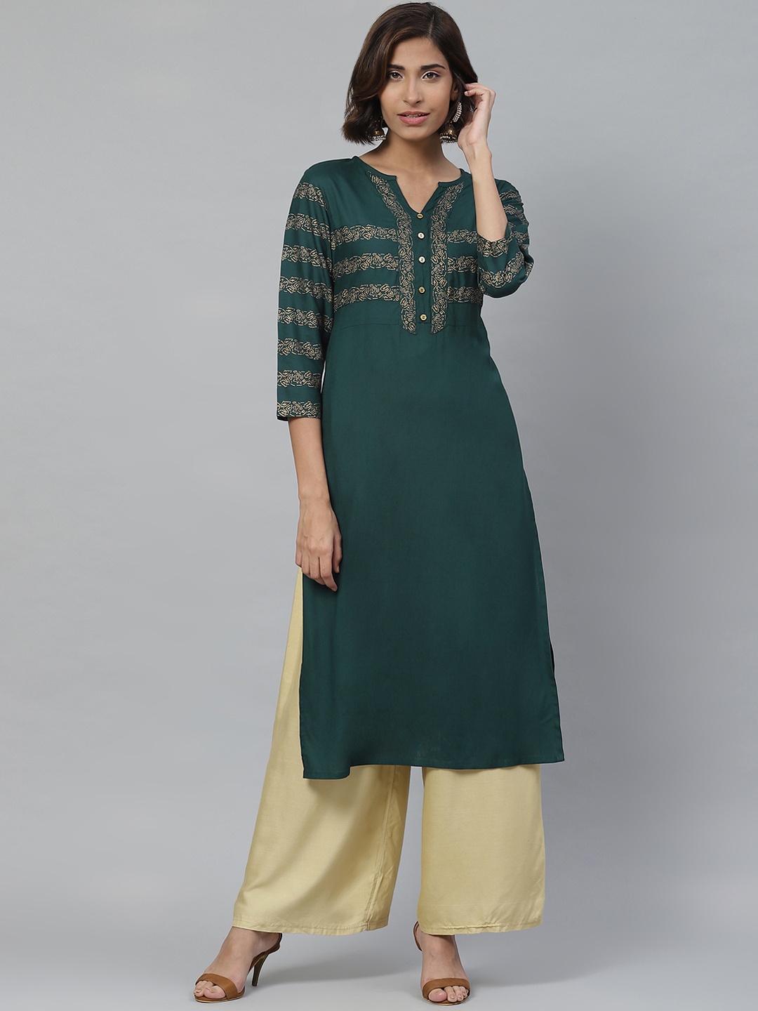

YASH GALLERY Women Green & Golden Yoke Design Straight Kurta