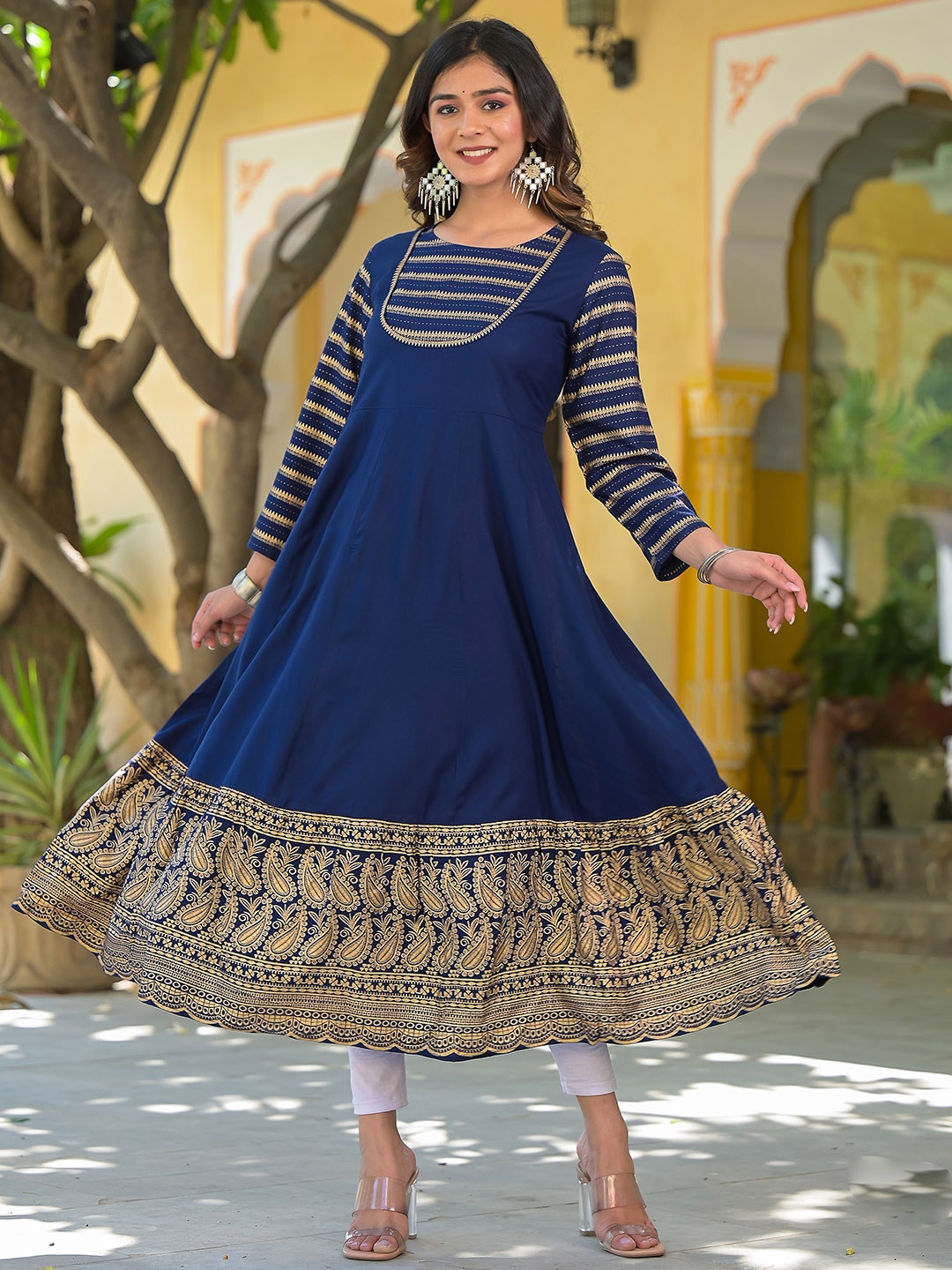 

YASH GALLERY Women Navy Blue & Golden Printed A-Line Kurta