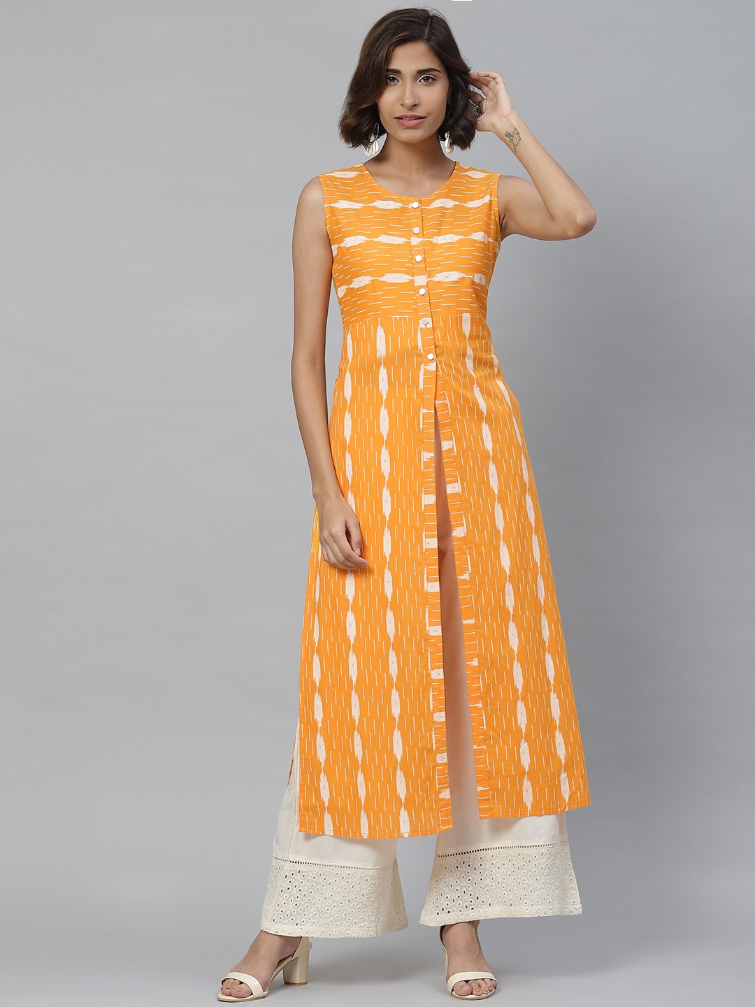 

YASH GALLERY Women Mustard Yellow & Off-White Abstract Printed Straight Kurta