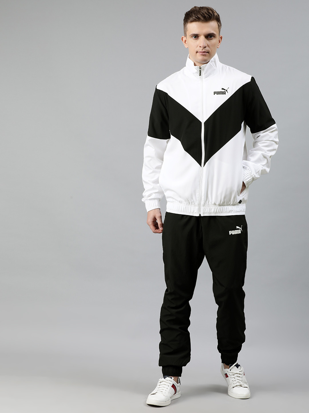 

Puma Men White & Black Colourblocked Woven Tracksuit