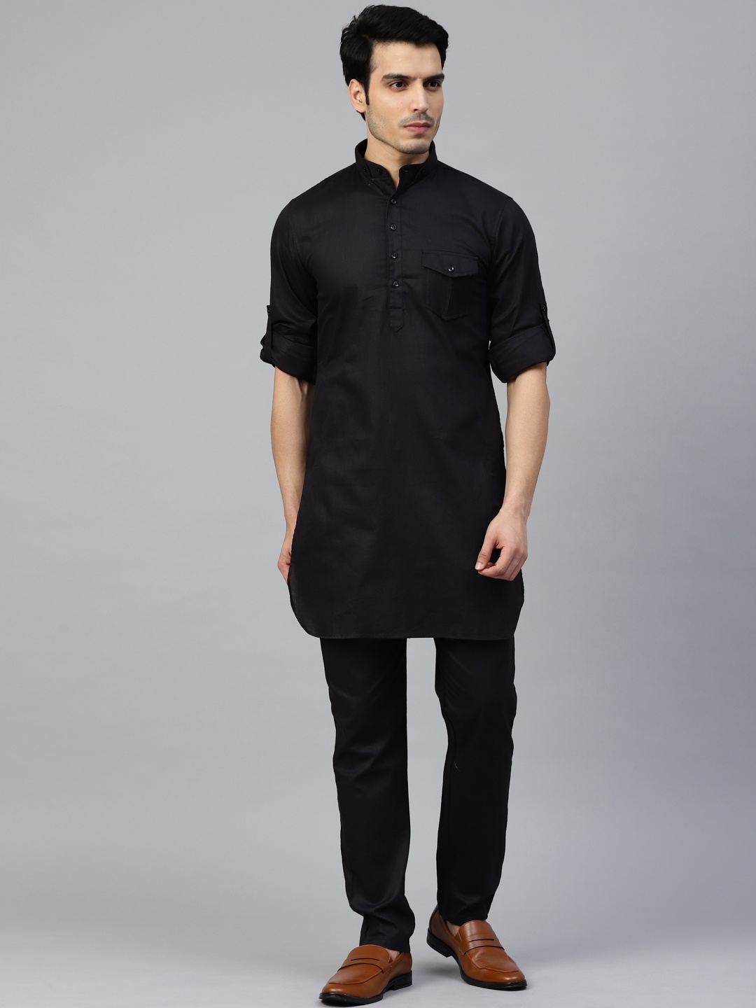 

MANQ Men Black Solid Pathani Kurta with Trousers