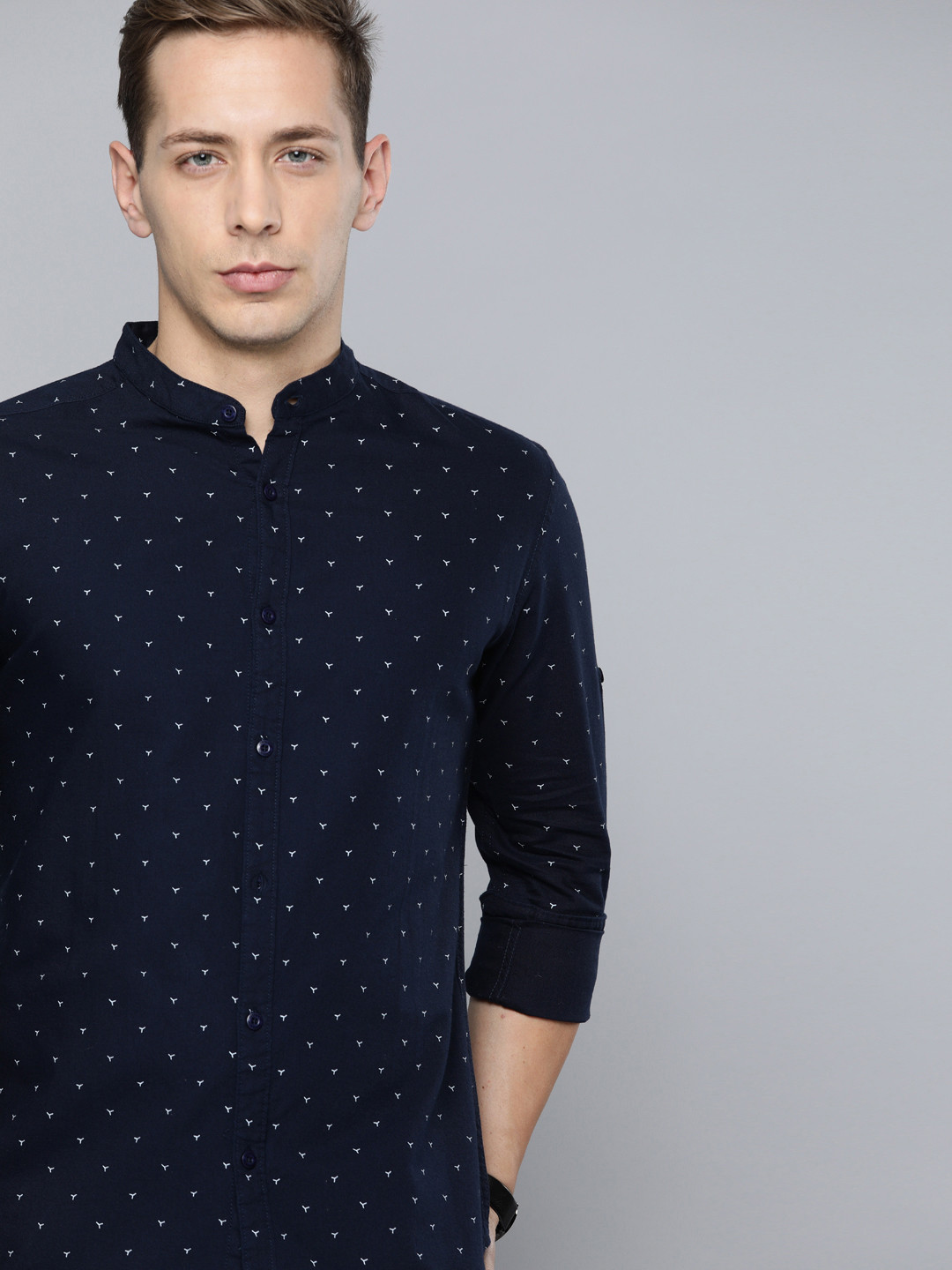

HERE&NOW Men Navy Blue & White Slim Fit Printed Casual Shirt