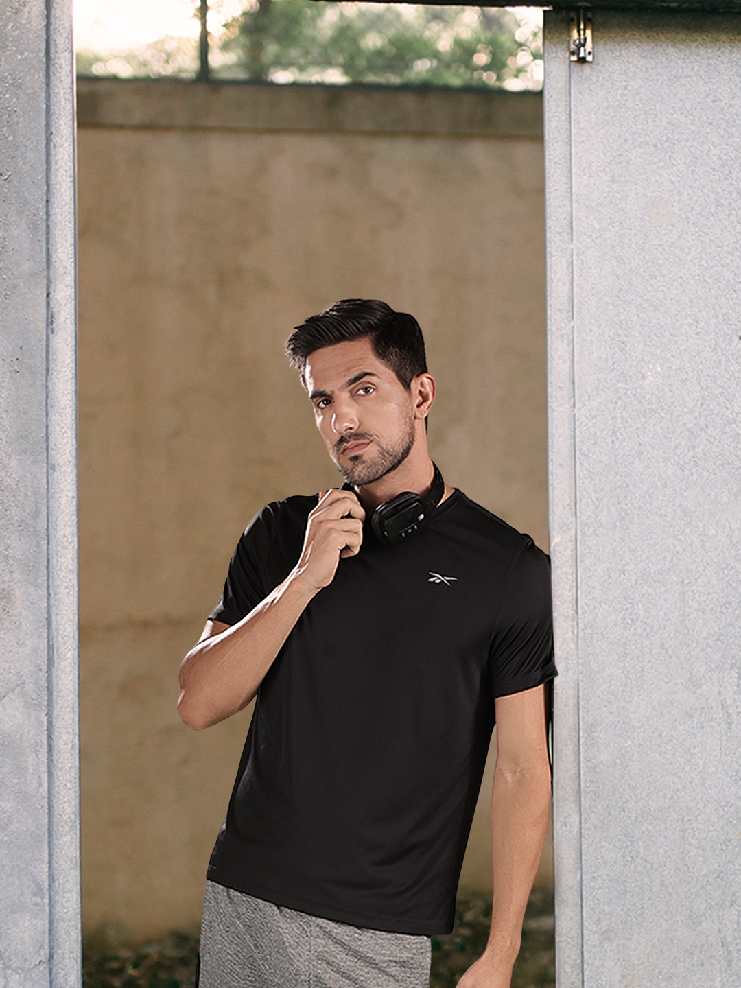 

Reebok Men Black Solid Running Night Speedwick T-Shirt